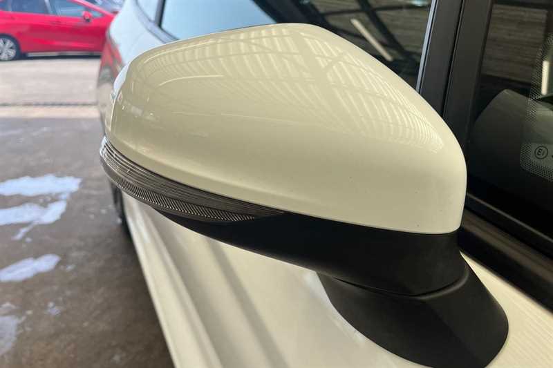 Used Ford Fiesta 2018 for sale - 78222434: Photo 34