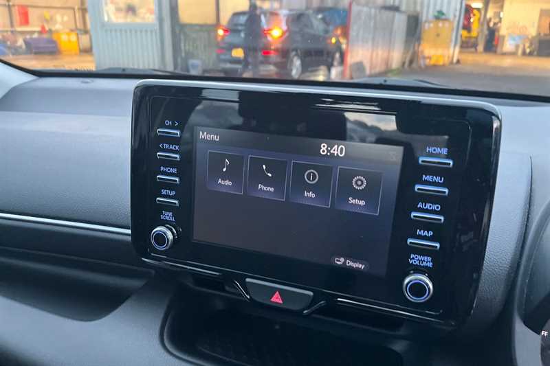 Used Toyota Yaris 2020 for sale - 77700142: Photo 18