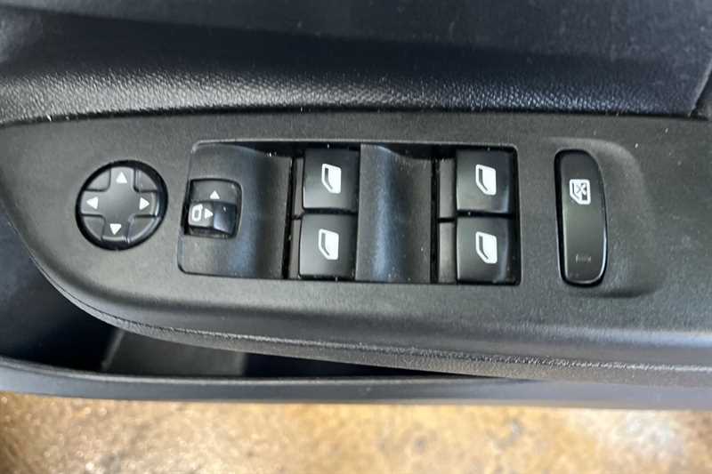 Used Vauxhall Corsa 2022 for sale - 76943642: Photo 16