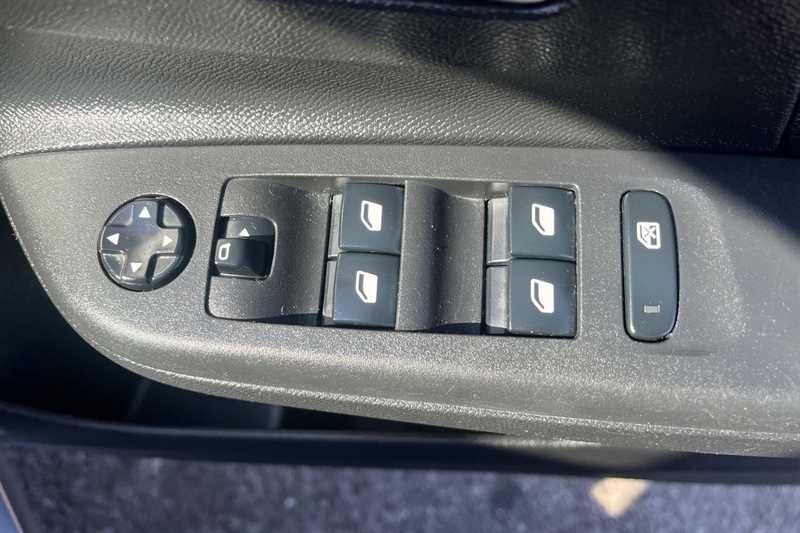 Used Vauxhall Corsa 2021 for sale - 78222092: Photo 16