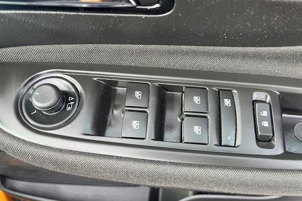 Used Vauxhall Mokka X 2018 for sale - 76124945: Photo 16