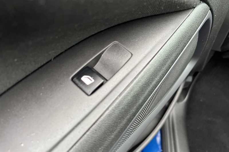 Used Vauxhall Crossland 2022 for sale - 77773779: Photo 40