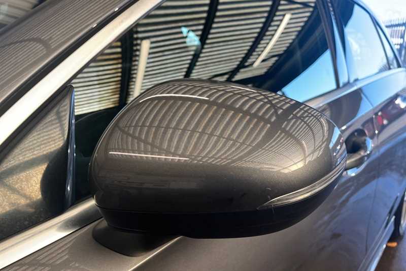 Used Mercedes-Benz A-Class 2018 for sale - 76648336: Photo 35