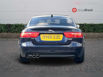 Used Jaguar XE 2016 for sale - 77554420: Photo