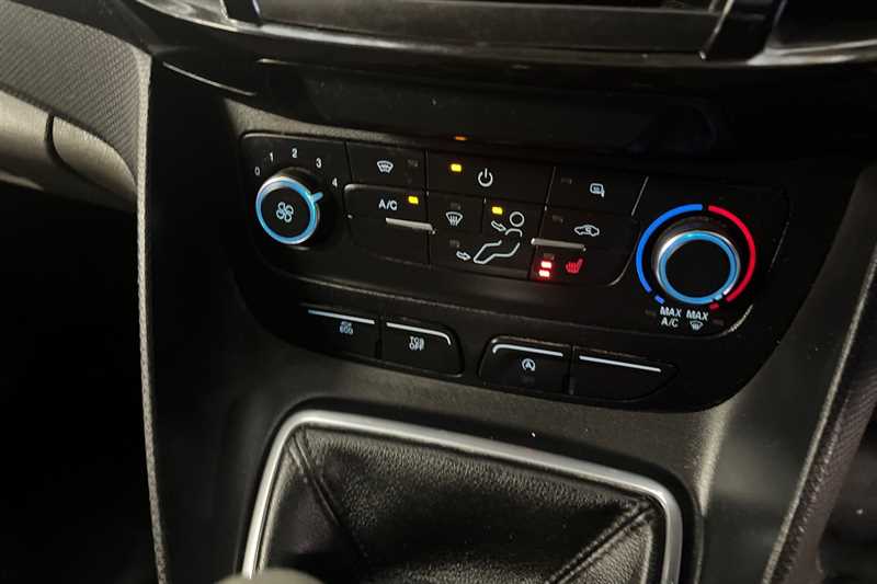 Used Ford Transit Connect 2022 for sale - 77567015: Photo 15