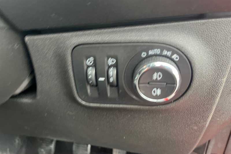 Used Vauxhall Corsa 2019 for sale - 76648354: Photo 36