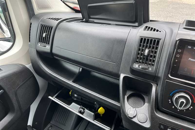 Used Vauxhall Movano 2024 for sale - 77416007: Photo 40