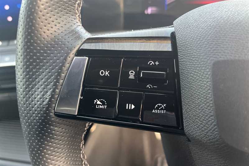 Used Vauxhall Astra 2023 for sale - 78216688: Photo 21