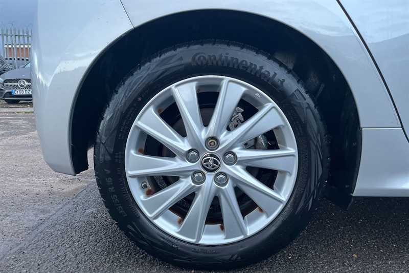 Used Toyota Yaris for sale - 77485900: Photo 11