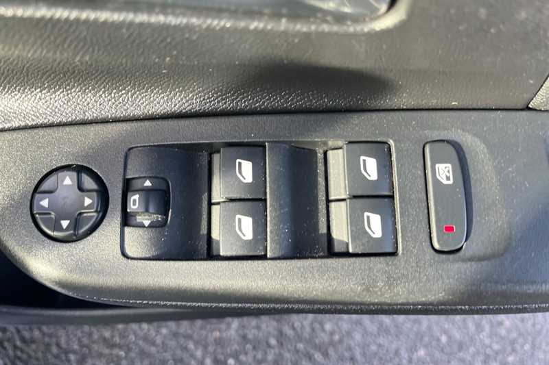 Used Vauxhall Corsa 2023 for sale - 77474108: Photo 16