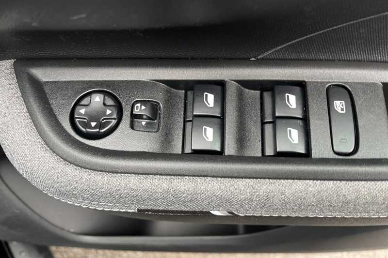 Used Vauxhall Frontera 2025 for sale - 78174279: Photo 16