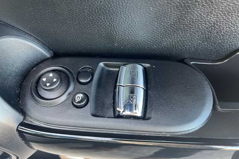 Used MINI Hatch 2023 for sale - 77945057: Photo 16