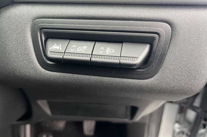 Used Renault Captur 2020 for sale - 77323147: Photo 36