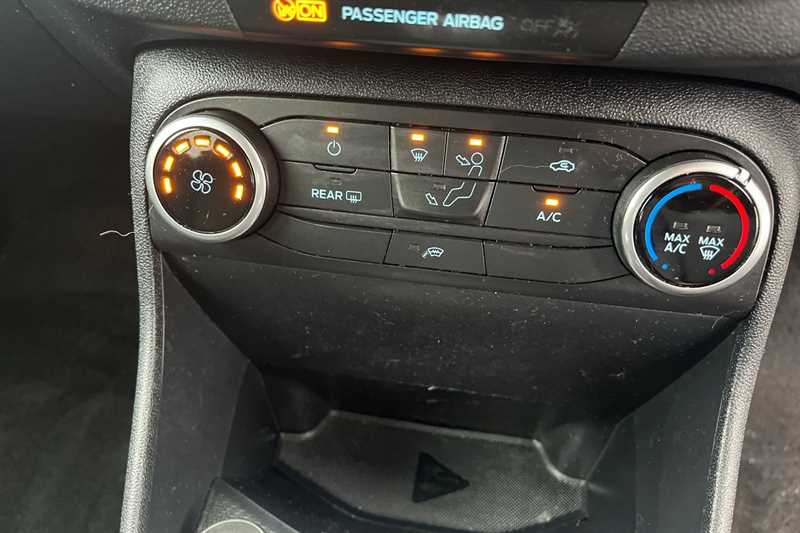 Used Ford Fiesta 2020 for sale - 76956773: Photo 15