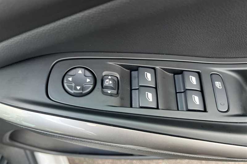 Used Vauxhall Grandland 2022 for sale - 76955592: Photo 16