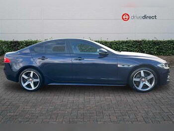 Used Jaguar XE 2016 for sale - 77811264: Photo