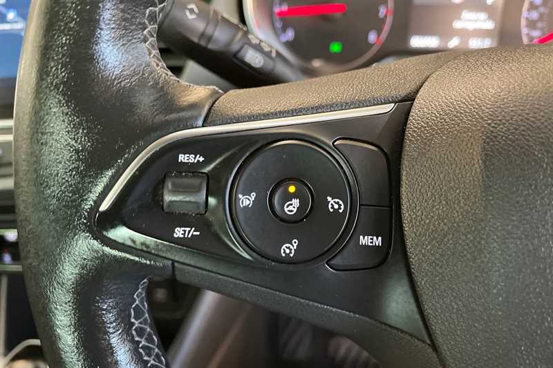 Used Vauxhall Crossland 2022 for sale - 77348739: Photo 21