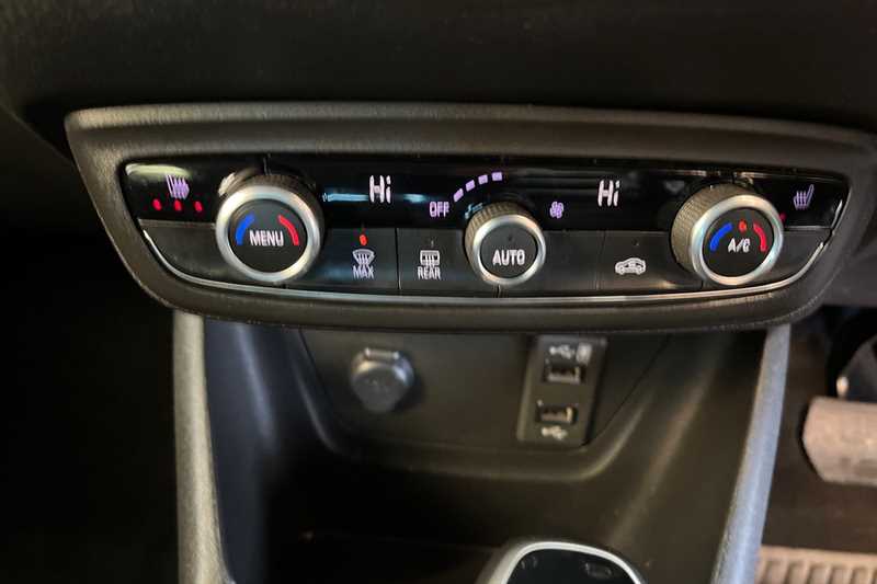 Used Vauxhall Crossland 2023 for sale - 77930236: Photo 15