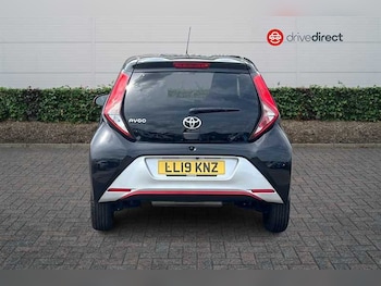 Used Toyota AYGO 2019 for sale - 79415960: Photo