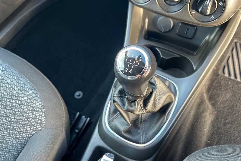 Used Vauxhall Corsa 2017 for sale - 77051038: Photo 38