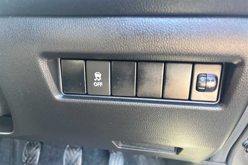 Used Suzuki Swift 2019 for sale - 76489218: Photo 36