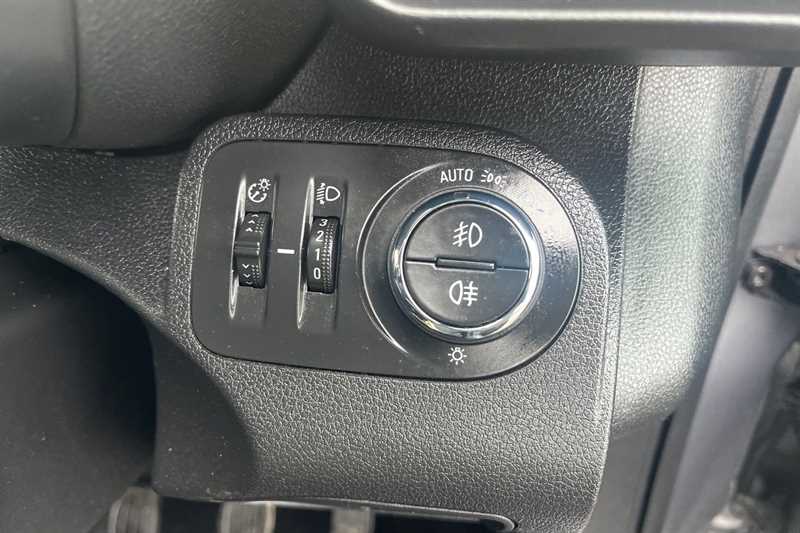 Used Vauxhall Combo Life for sale - 78130839: Photo 36