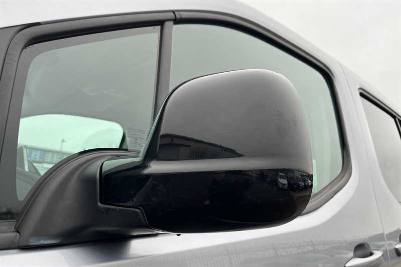 Used Vauxhall Combo Life 2022 for sale - 77480876: Photo 35