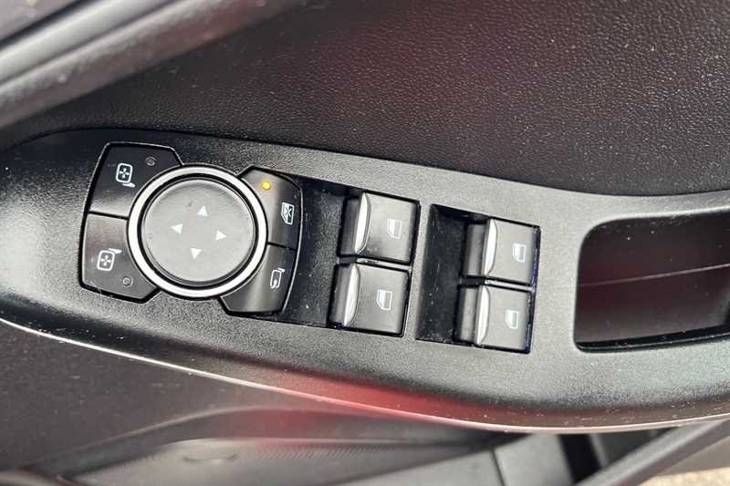 Used Ford Fiesta 2020 for sale - 76272707: Photo 16