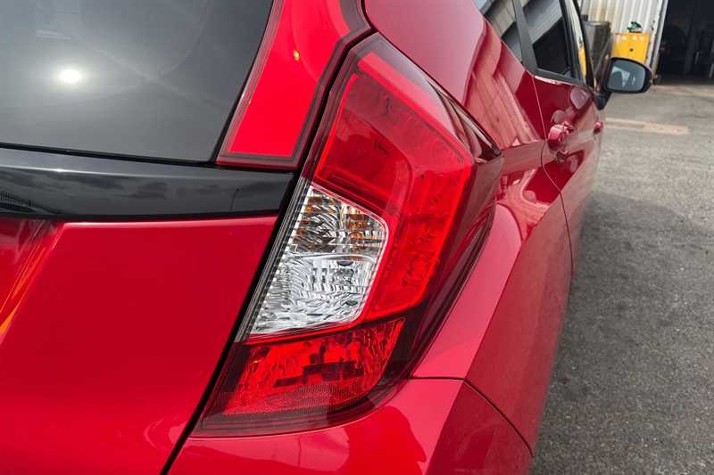 Used Honda Jazz 2019 for sale - 78222393: Photo 32