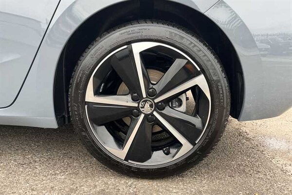 Used Vauxhall Astra 2025 for sale - 76140620: Photo 11