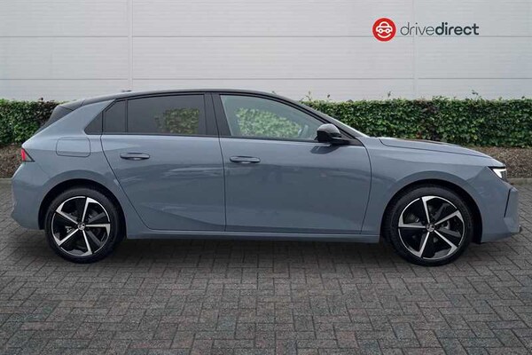 Used Vauxhall Astra 2025 for sale - 76140620: Photo 2