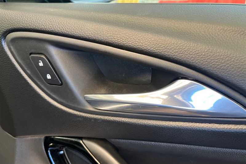 Used Vauxhall Astra 2019 for sale - 77482078: Photo 38