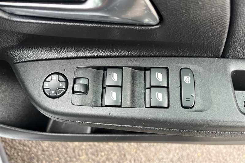 Used Vauxhall Corsa 2023 for sale - 78208596: Photo 16