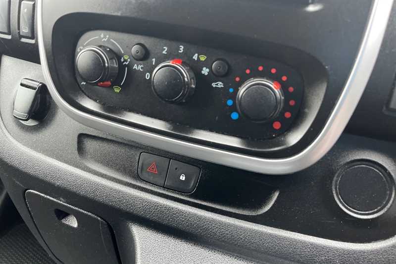 Used Vauxhall Vivaro 2019 for sale - 77712383: Photo 15
