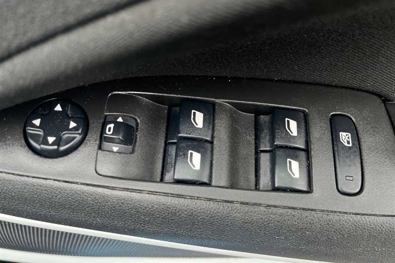 Used Vauxhall Crossland X 2020 for sale - 78189175: Photo 16