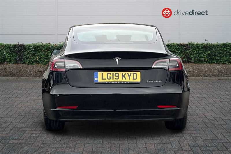 Used Tesla Model 3 2019 for sale - 77316858: Photo 4