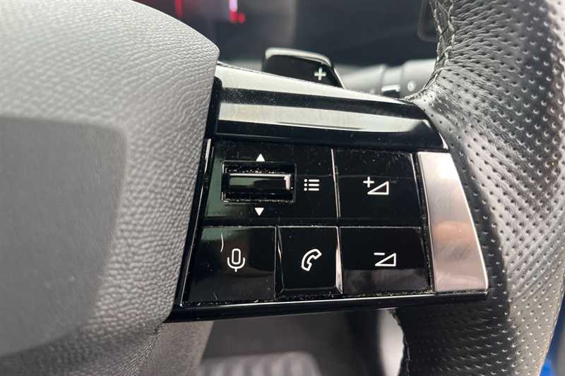 Used Vauxhall Astra 2023 for sale - 78050647: Photo 22