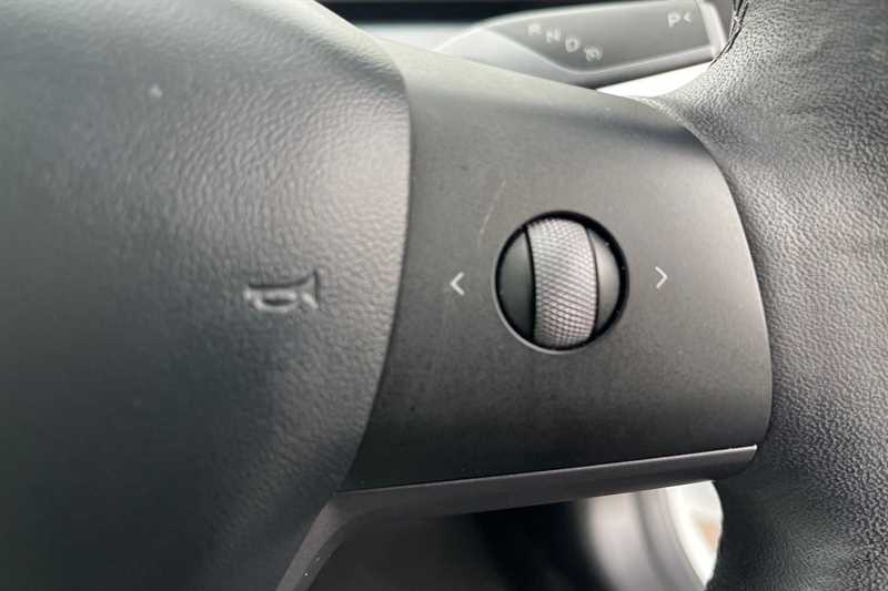 Used Tesla Model 3 for sale - 76462525: Photo 22