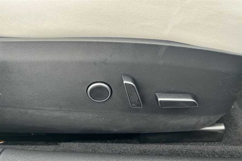 Used Tesla Model 3 for sale - 76462525: Photo 26