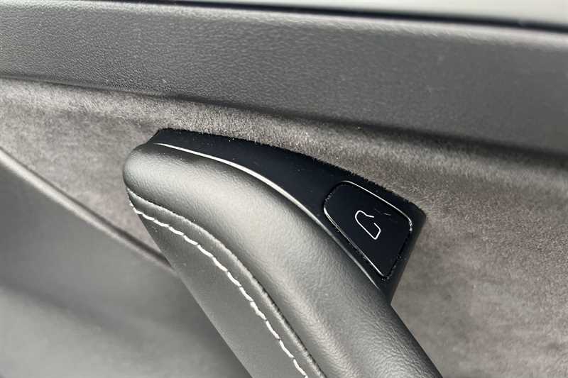 Used Tesla Model 3 for sale - 76462525: Photo 36