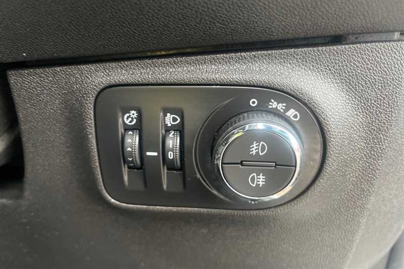 Used Vauxhall Corsa 2019 for sale - 77944414: Photo 36