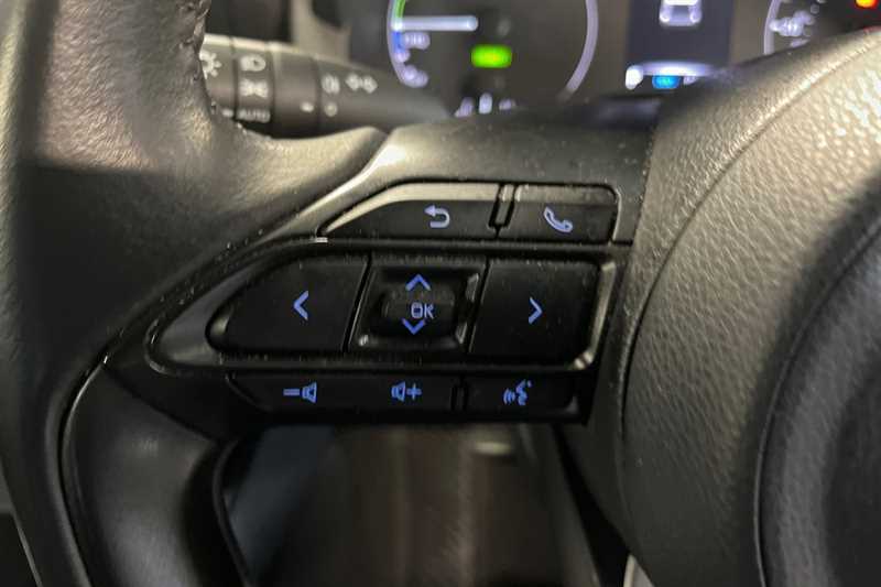 Used Toyota Yaris 2020 for sale - 77728466: Photo 21