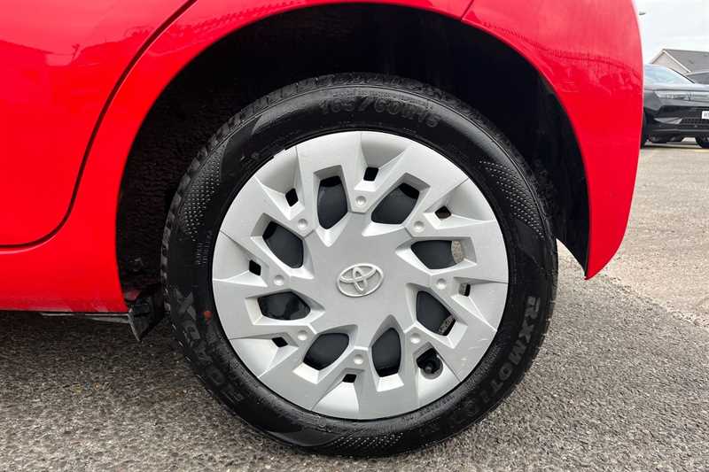 Used Toyota AYGO 2019 for sale - 76489026: Photo 10