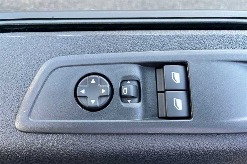 Used Vauxhall Vivaro 2025 for sale - 76929750: Photo 16