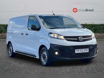Vauxhall Vivaro feature image