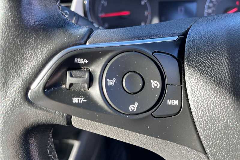 Used Vauxhall Crossland 2022 for sale - 76733860: Photo 21