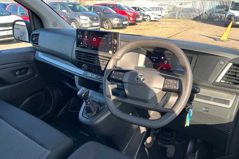 Used Vauxhall Vivaro 2024 for sale - 76489235: Photo 12