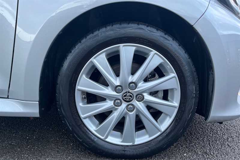 Used Toyota Yaris 2020 for sale - 77402864: Photo 12