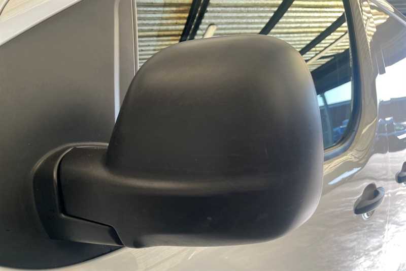 Used Vauxhall Vivaro 2023 for sale - 78221610: Photo 35