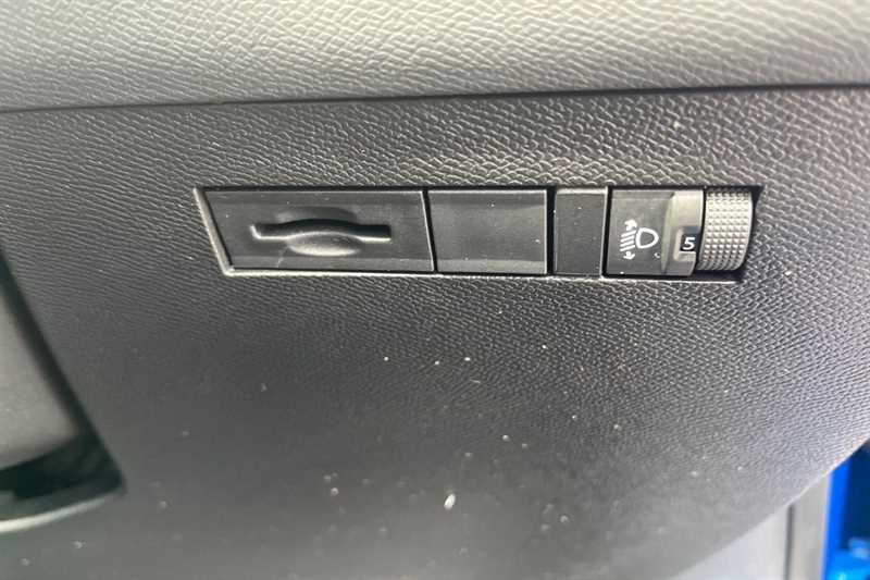 Used Vauxhall Astra 2024 for sale - 78217080: Photo 36